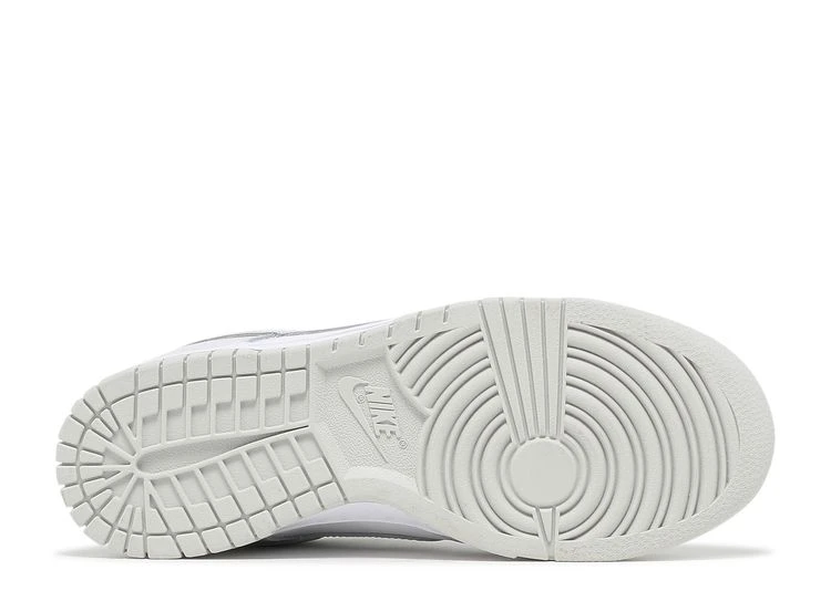 Nike Wmns Dunk Low 'Photon Dust' - Image 4
